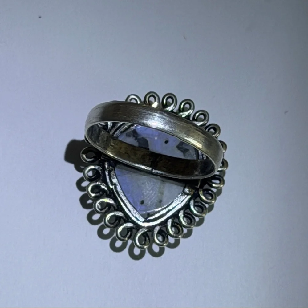 New 925 Sterling Silver Blue Flash Moonstone Uncommon Artisan Uncommon Ring